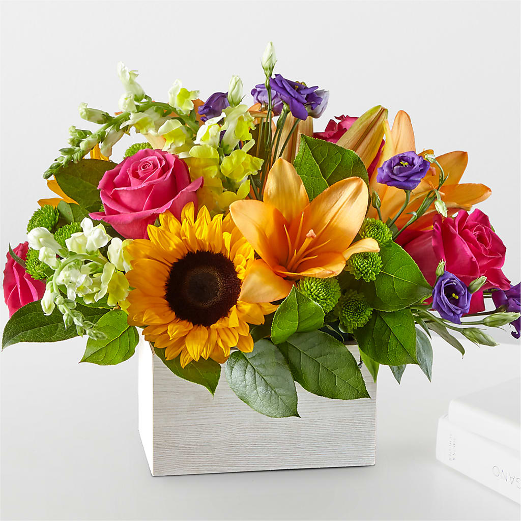 Best Day Box Bouquet – Rainbow Flower Shop, Huron SD