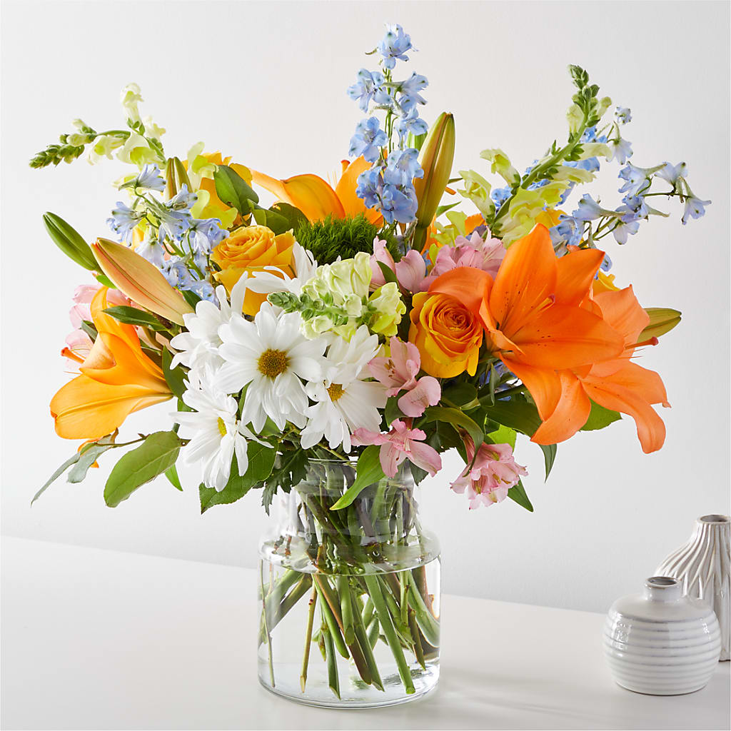 Sun Salutation Bouquet – Rainbow Flower Shop, Huron SD