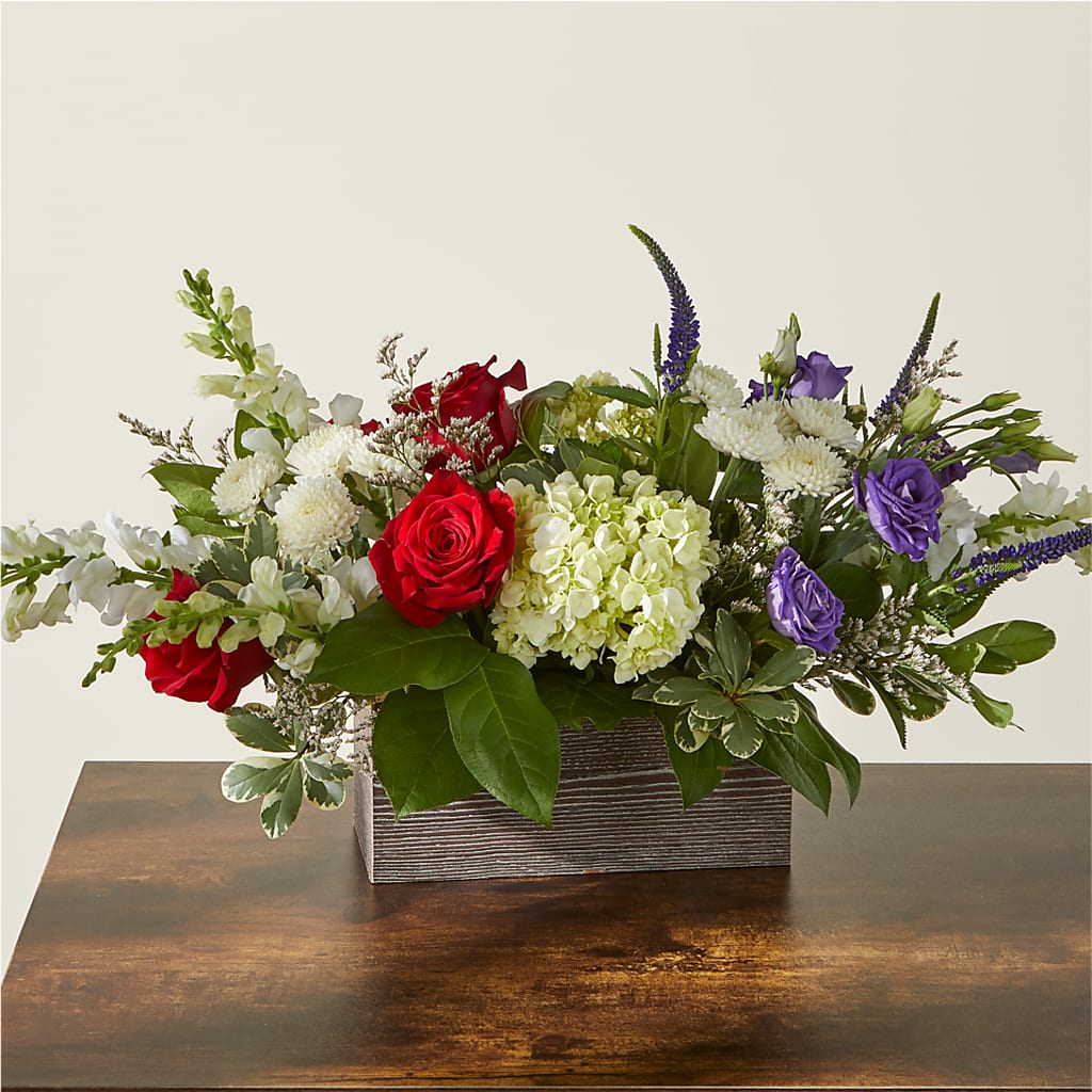 Sweet Magnolia Bouquet – Rainbow Flower Shop, Huron SD