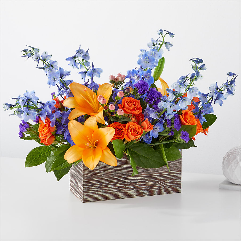 Radiant Citrus Box Bouquet – Rainbow Flower Shop, Huron SD
