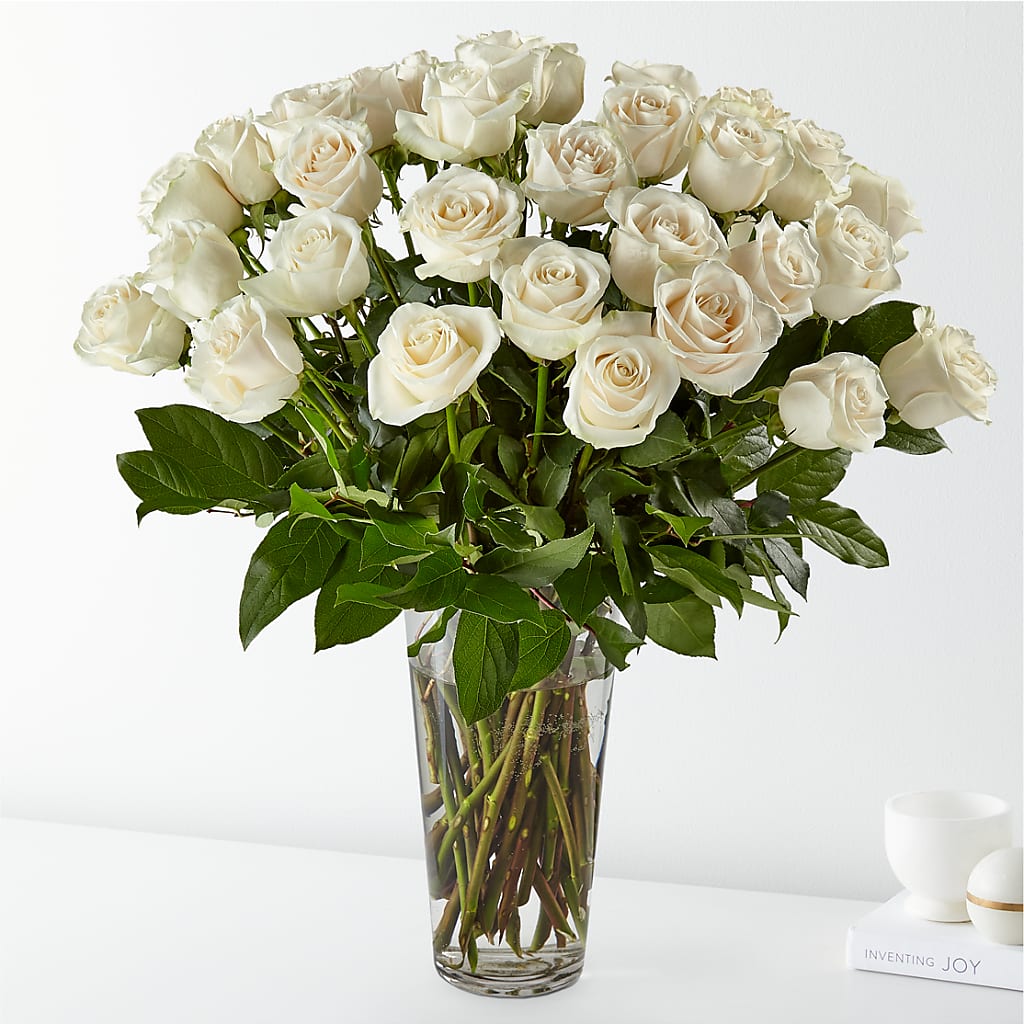 Long Stem White Rose Bouquet – Rainbow Flower Shop, Huron SD