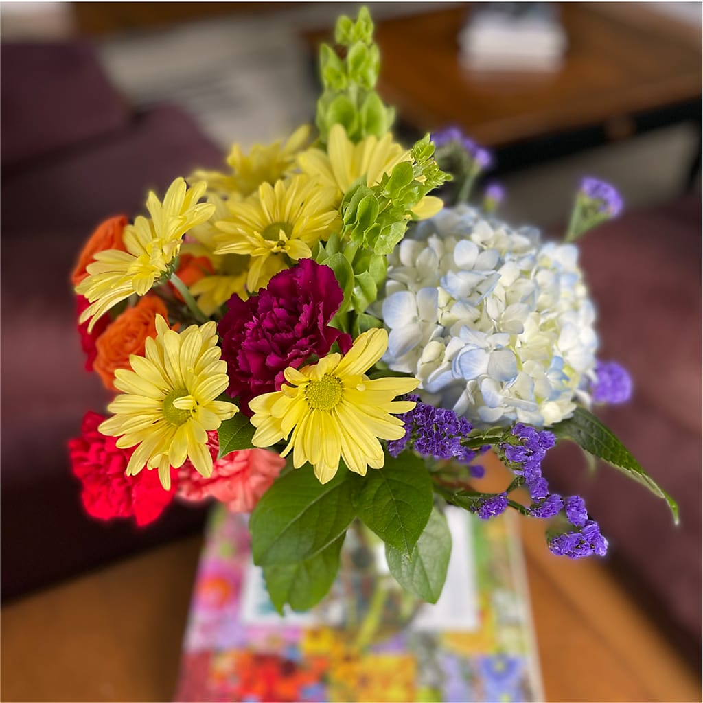 Summer Spectra - A Florist Original – Rainbow Flower Shop, Huron SD