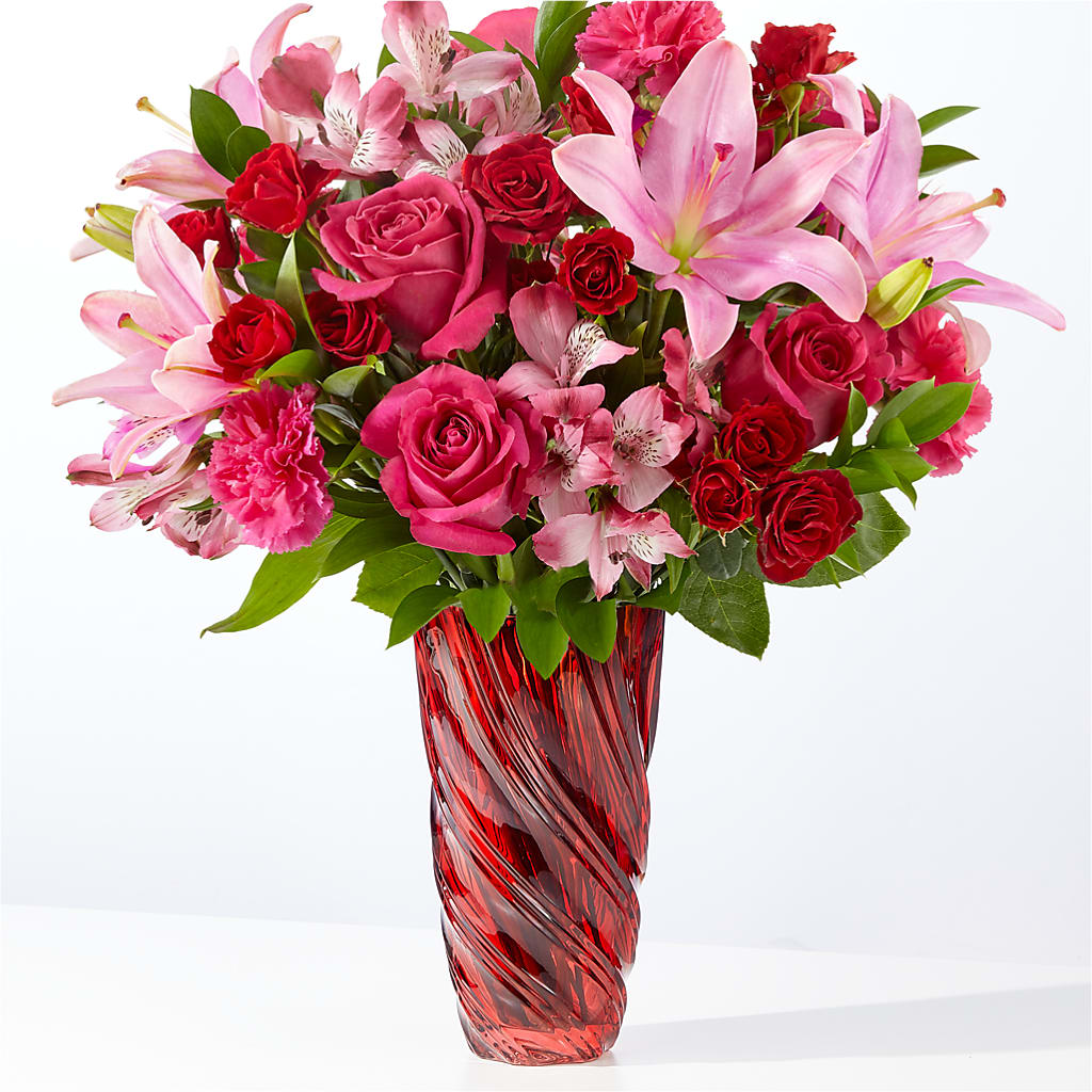 In Love Bouquet with Luxe Swirl Vase – Rainbow Flower Shop, Huron SD