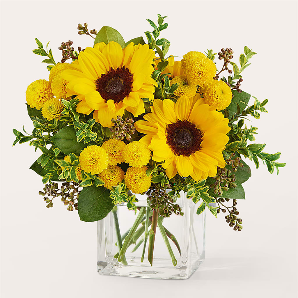 Luminous Morning Bouquet – Rainbow Flower Shop, Huron SD