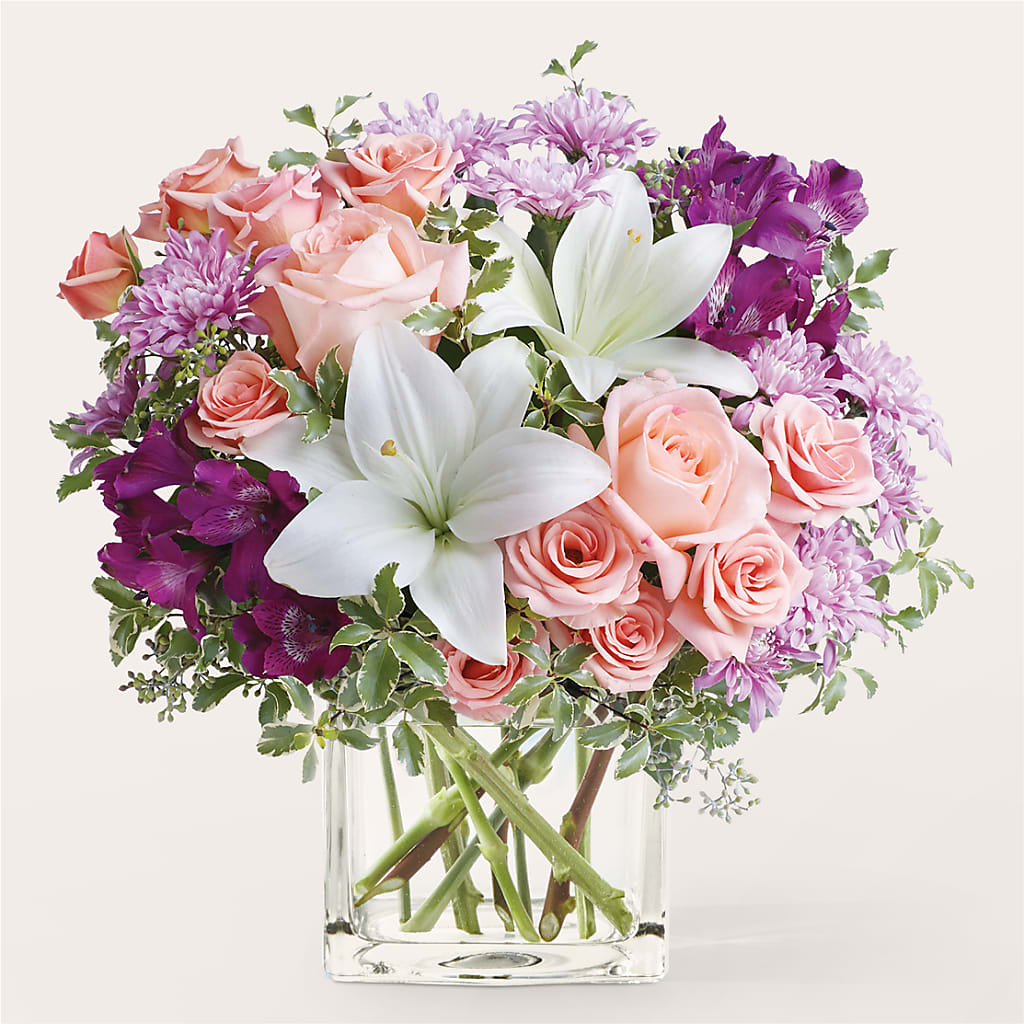 Mani Pedi Bouquet – Rainbow Flower Shop, Huron SD