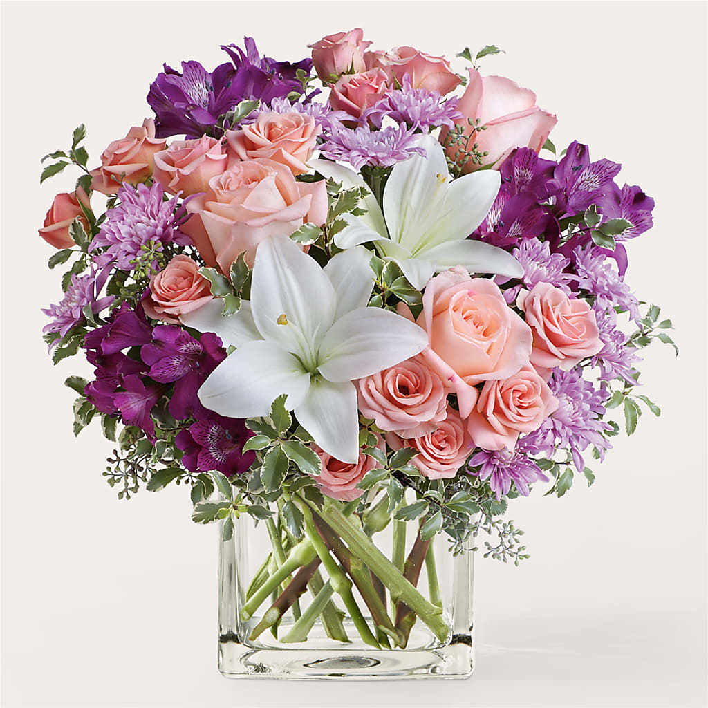 Mani Pedi Bouquet – Rainbow Flower Shop, Huron SD