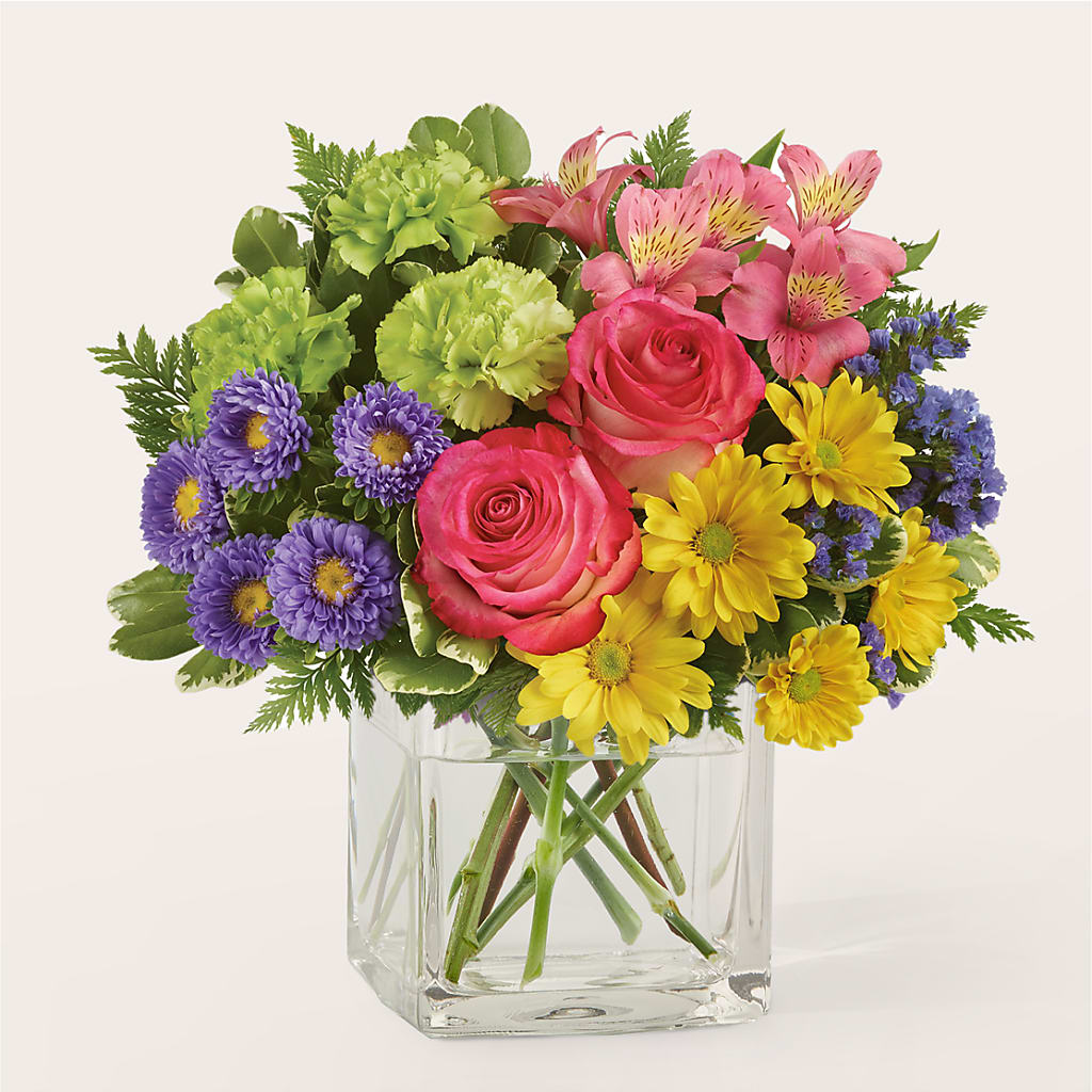 Candy Jar Bouquet – Rainbow Flower Shop, Huron SD