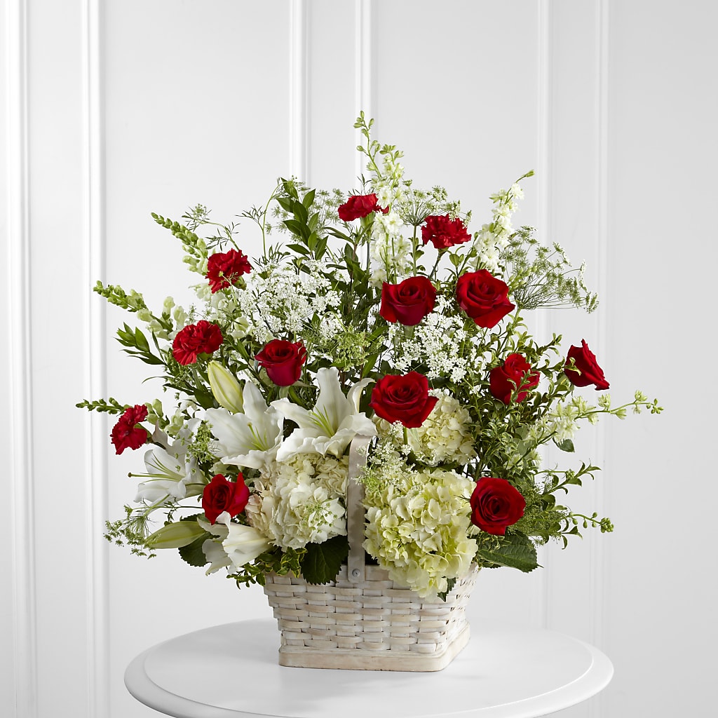In Loving Memory Arrangement – Rainbow Flower Shop, Huron SD