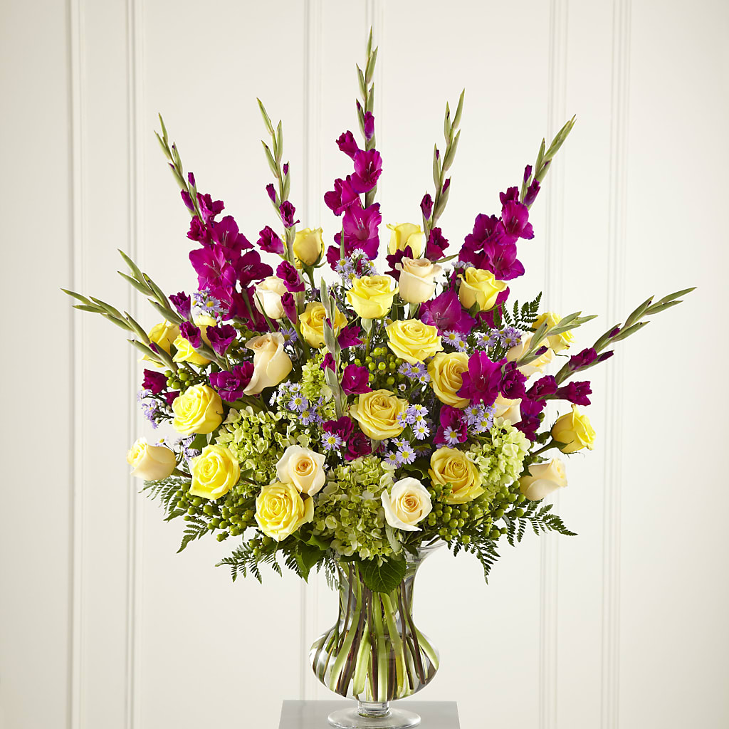 Loveliness Arrangement – Rainbow Flower Shop, Huron SD