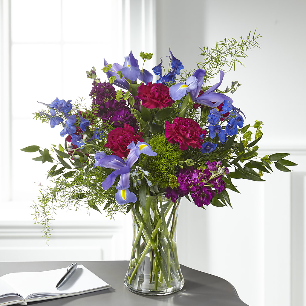 Giving Grace Bouquet – Rainbow Flower Shop, Huron SD