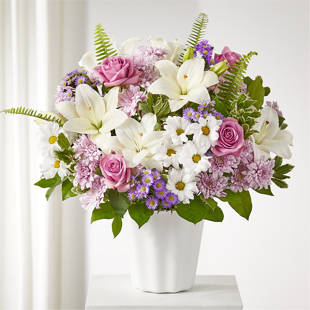 Warmest Thoughts Tabletop Basket – Rainbow Flower Shop, Huron SD