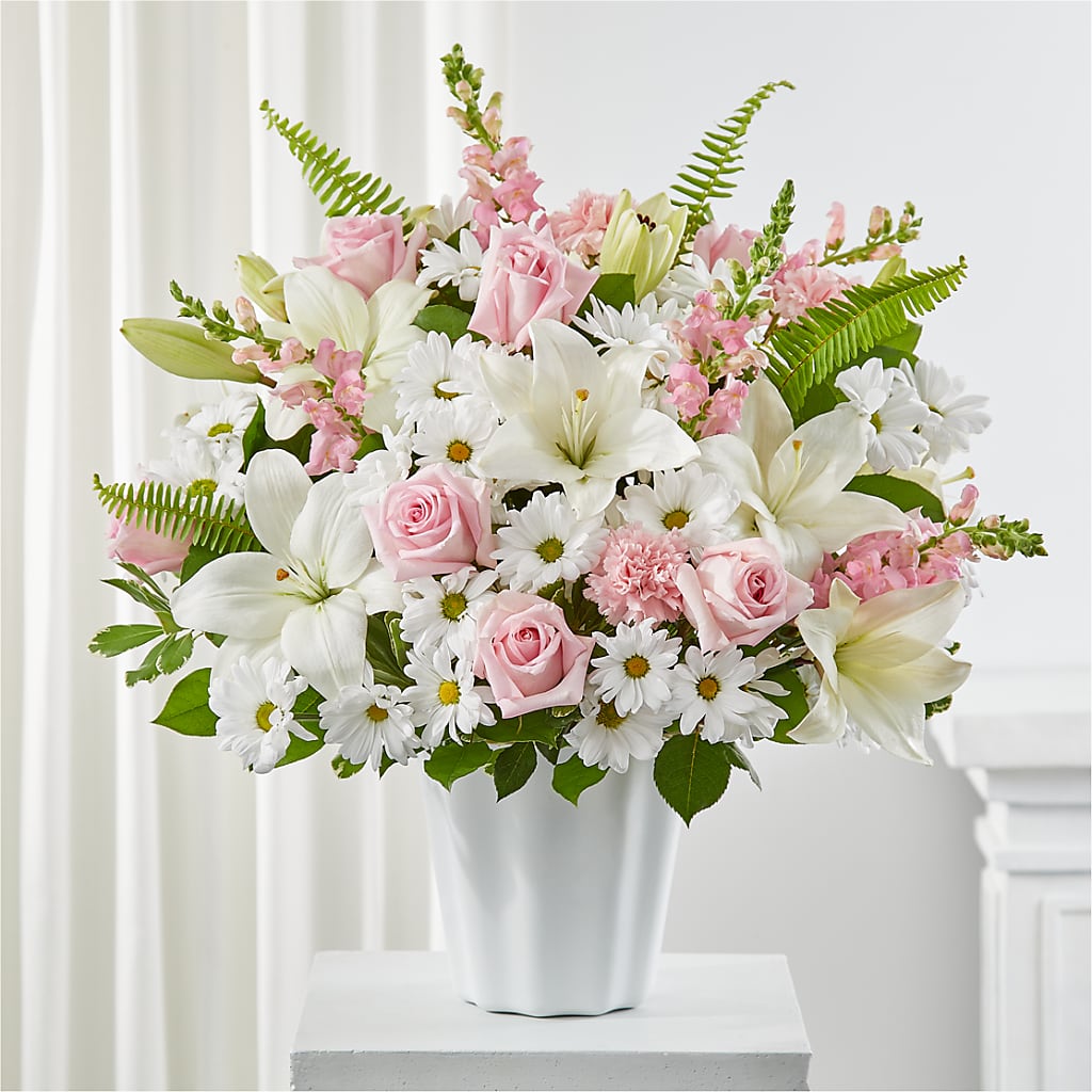 Soft Touch Tabletop Basket – Rainbow Flower Shop, Huron SD
