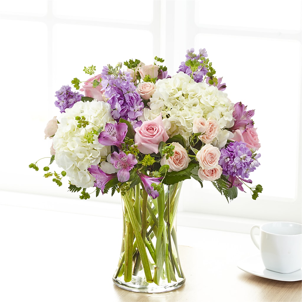 Shared Sentiment Bouquet – Rainbow Flower Shop, Huron SD