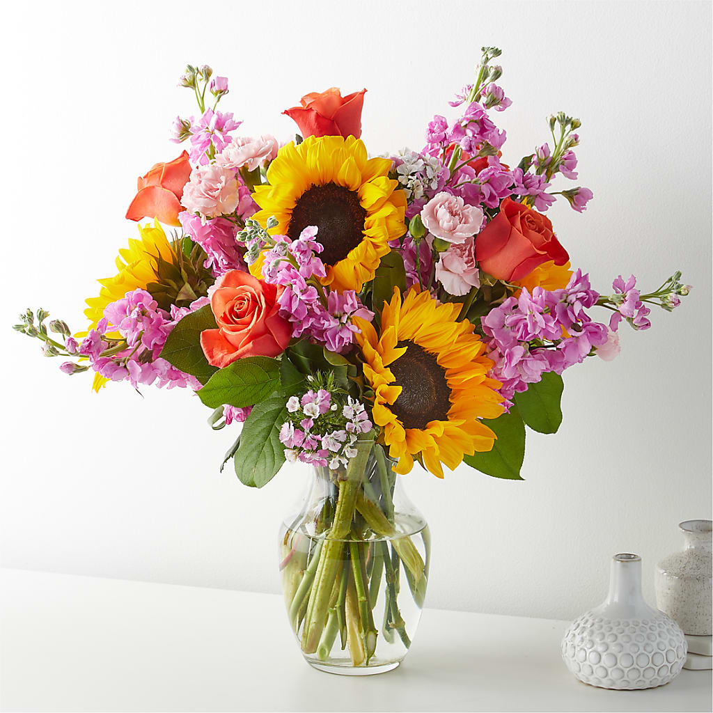 Yellow Brick Road Bouquet – Rainbow Flower Shop, Huron SD