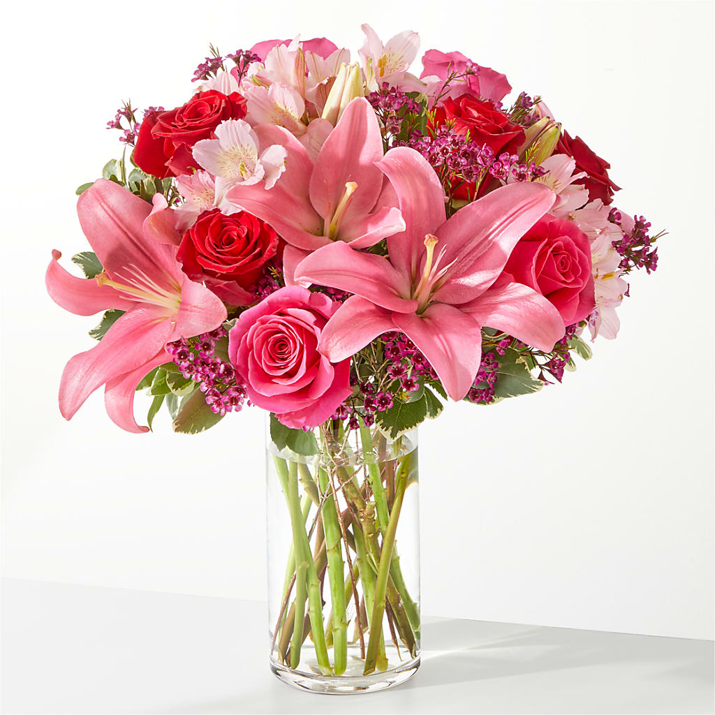 Lucky in Love Bouquet – Rainbow Flower Shop, Huron SD