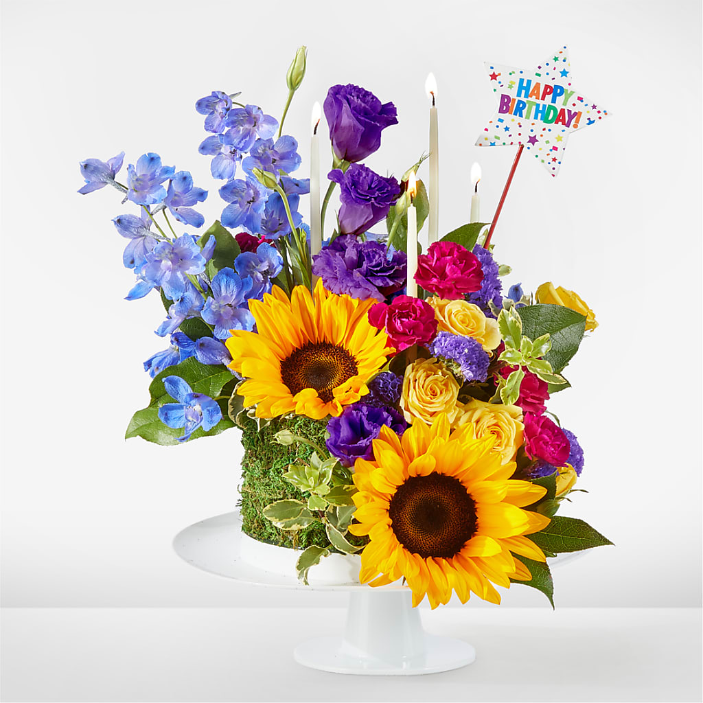 Star of the Day Floral Cake – Rainbow Flower Shop, Huron SD