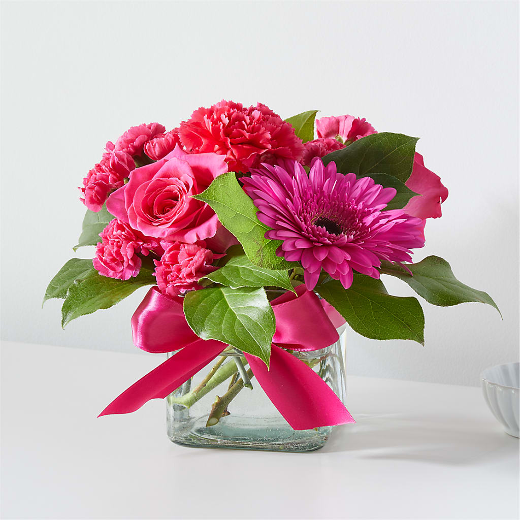Everyday Love Bouquet – Rainbow Flower Shop, Huron SD