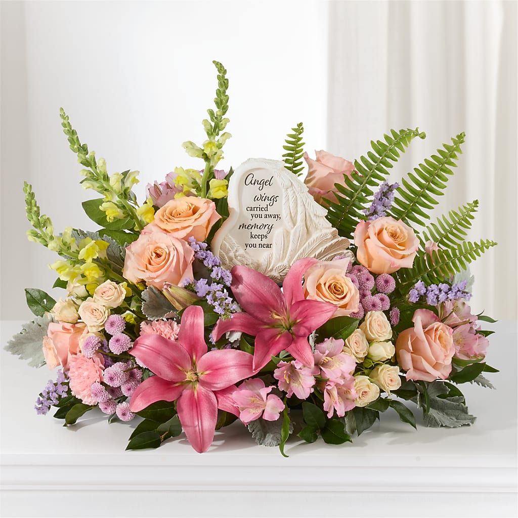 Gentle Light Arrangement –  Rainbow Flower Shop, Huron SD