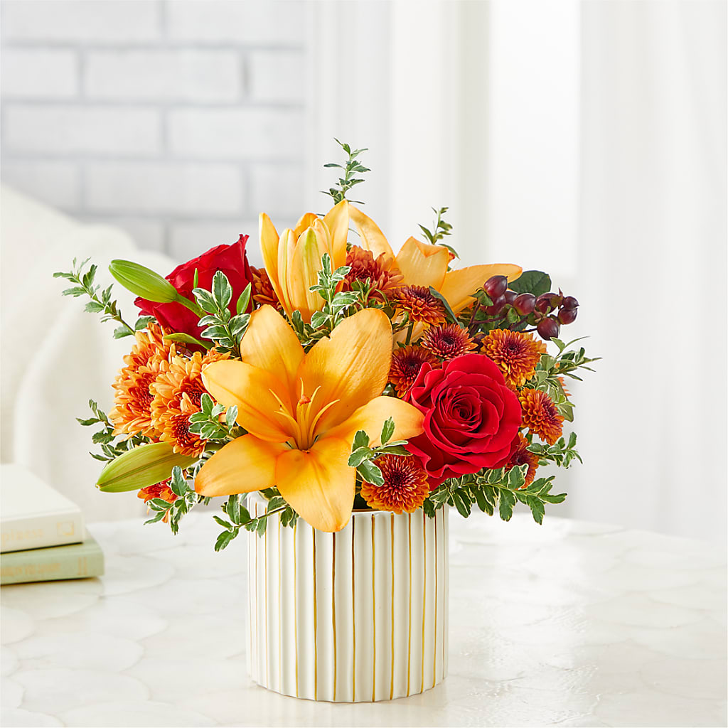 Scarlet Skies Bouquet –  Rainbow Flower Shop, Huron SD