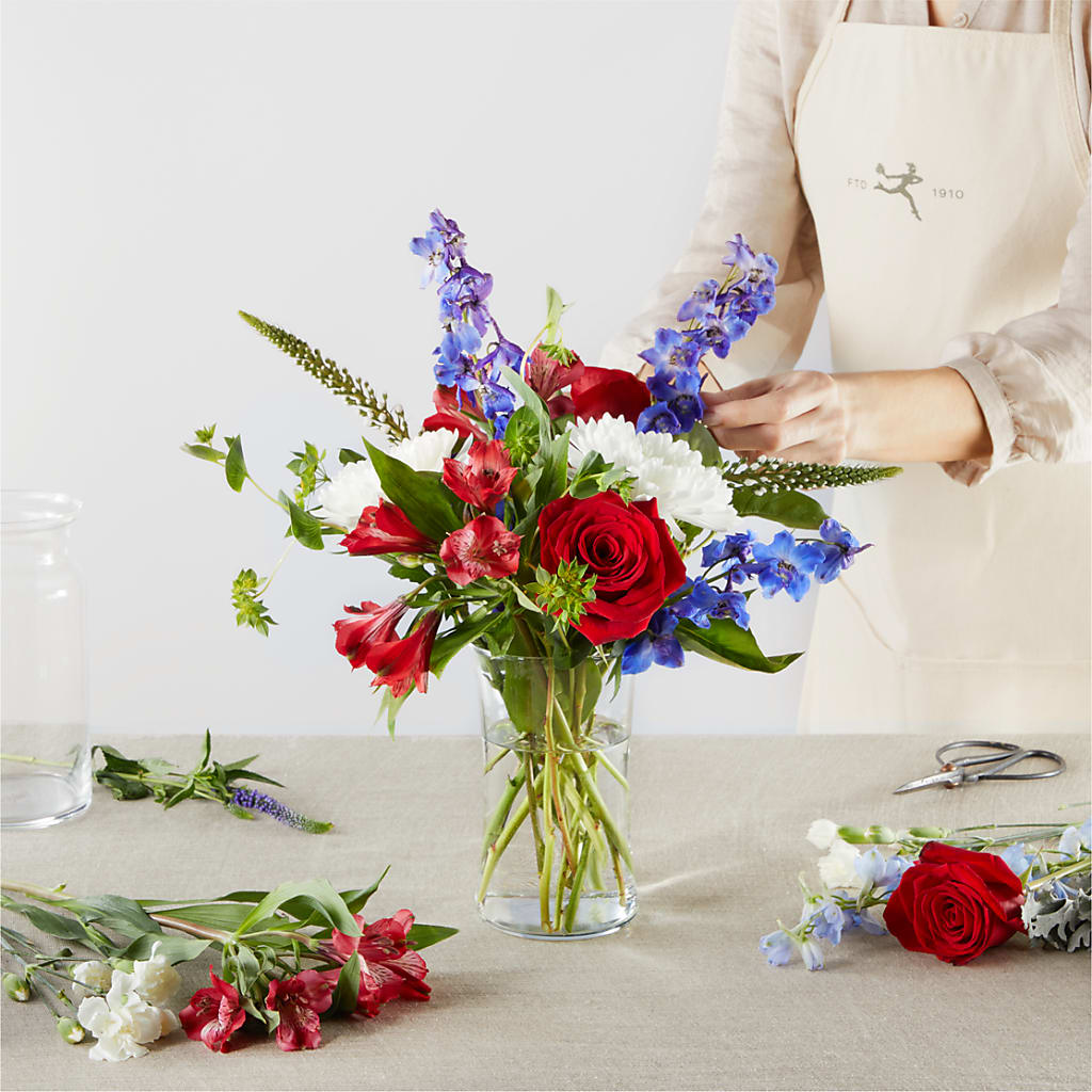 Star Spangled - A Florist Original –  Rainbow Flower Shop, Huron SD