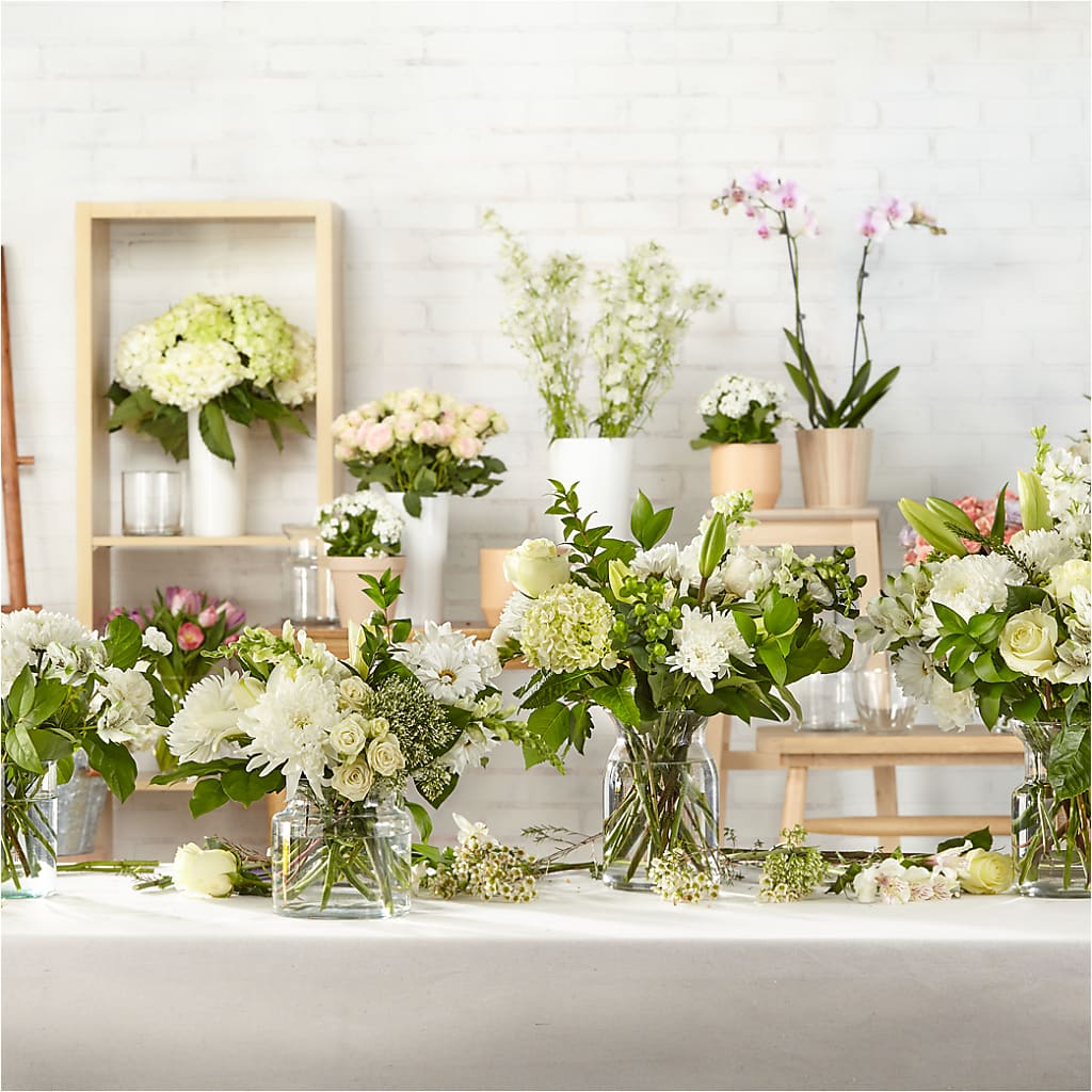 Classic Ivory – A Florist Original –  Rainbow Flower Shop, Huron SD