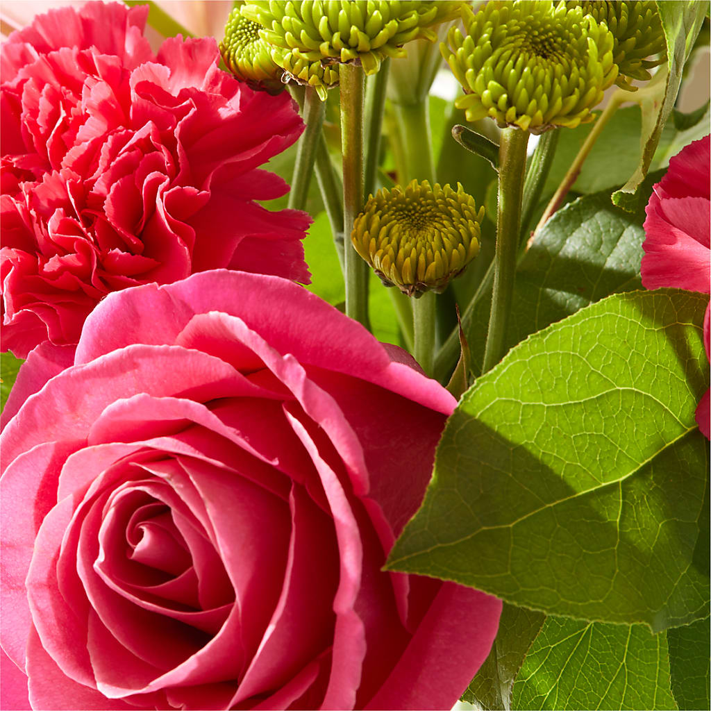 Watermelon Crush Bouquet –  Rainbow Flower Shop, Huron SD