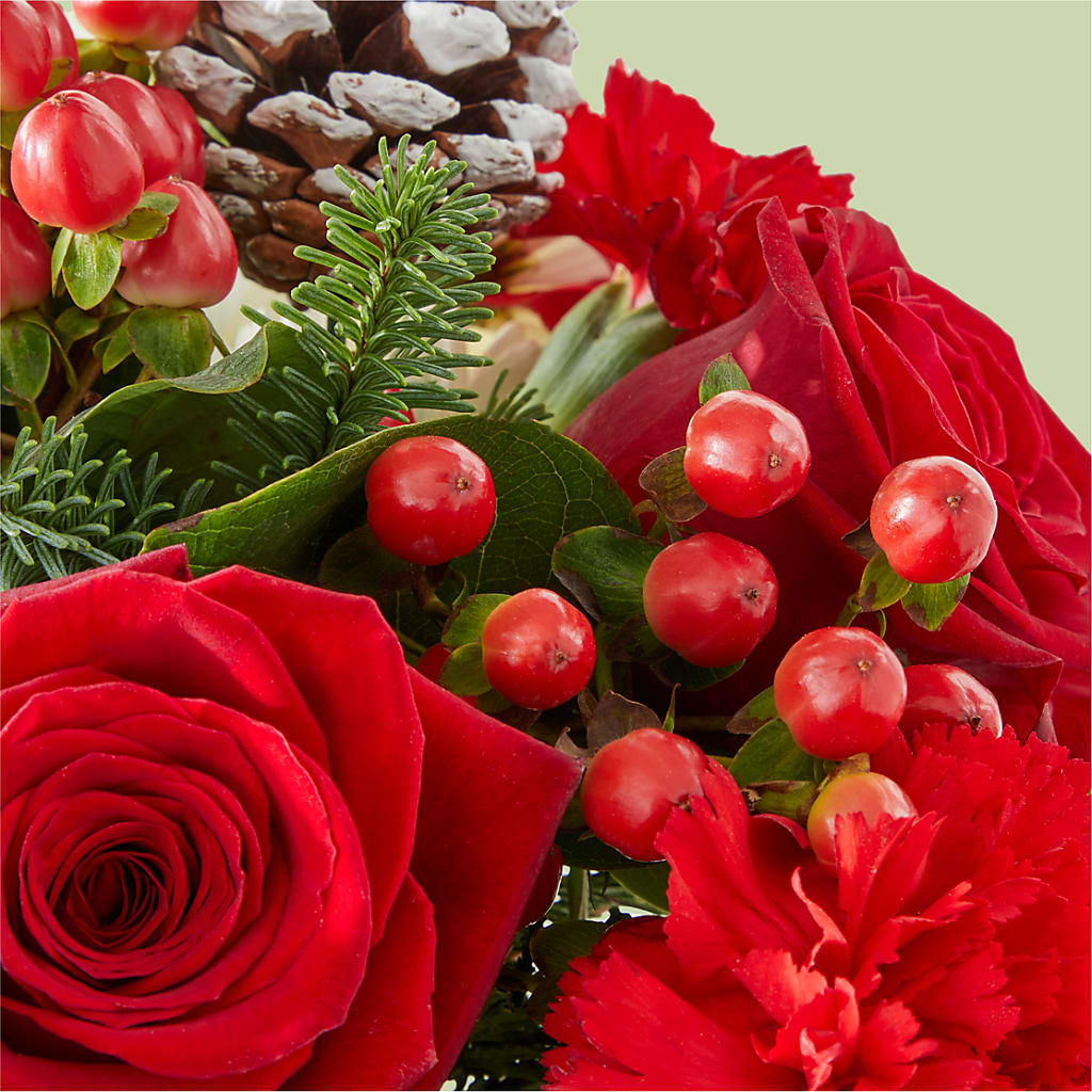 Snow Angel Bouquet –  Rainbow Flower Shop, Huron SD