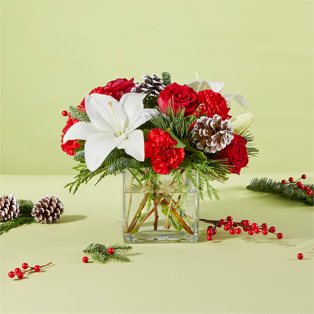 Glistening Icicles Bouquet –  Rainbow Flower Shop, Huron SD