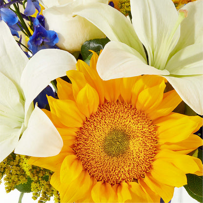 Stargazing Bouquet –  Rainbow Flower Shop, Huron SD