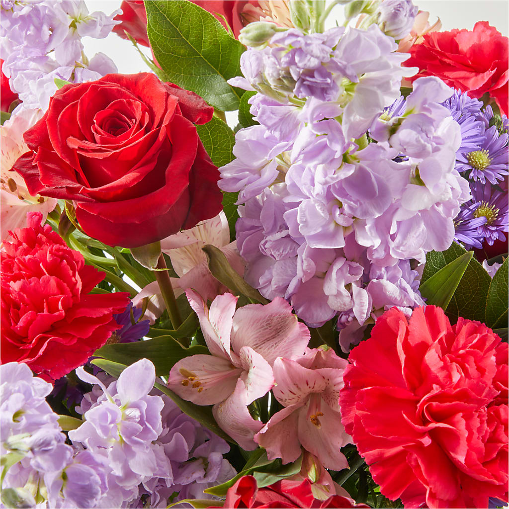 Your Majesty Bouquet –  Rainbow Flower Shop, Huron SD