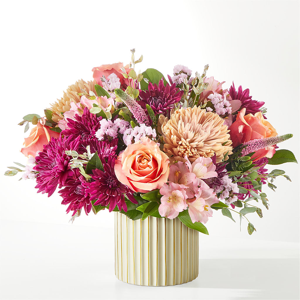 Berry Cobbler Bouquet with Ivory Vase –  Rainbow Flower Shop, Huron SD