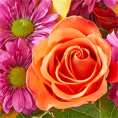 Mum's the Word Bouquet –  Rainbow Flower Shop, Huron SD