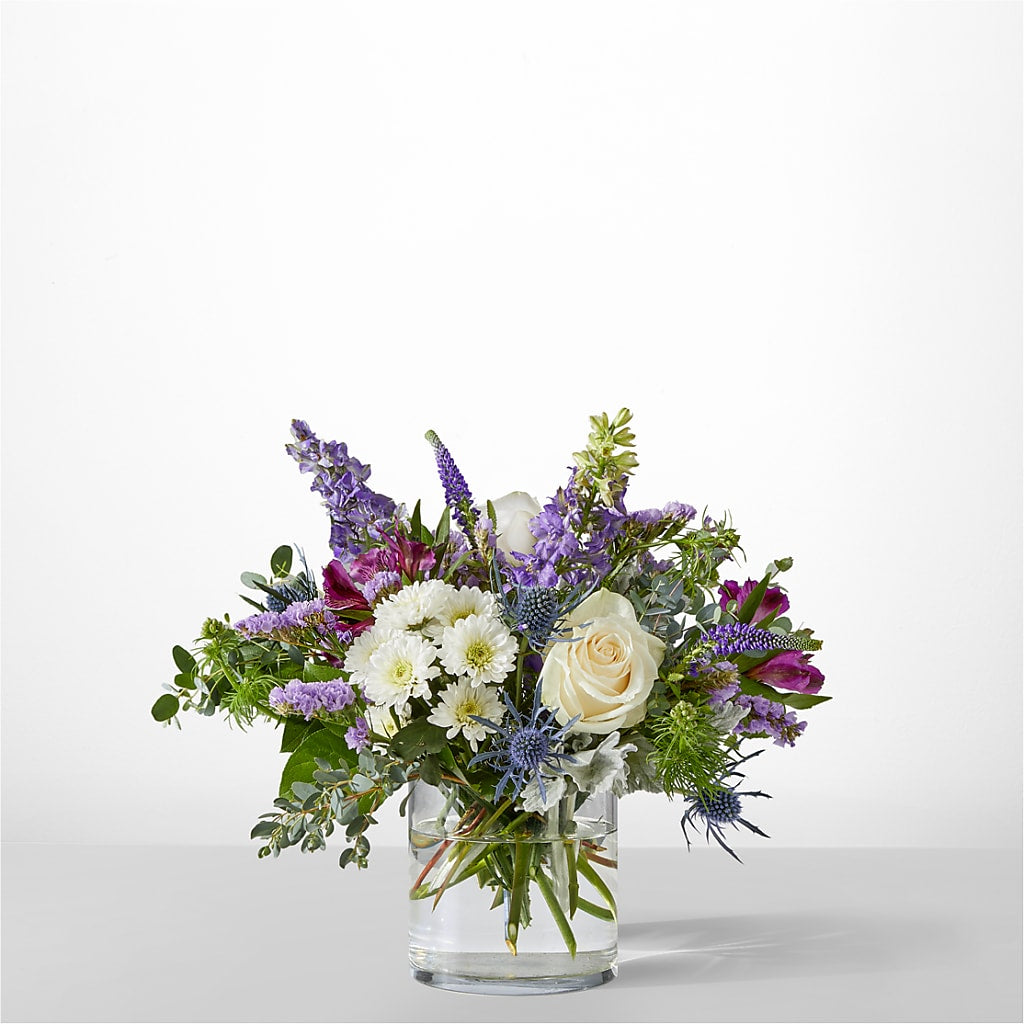 Shooting Star Bouquet –  Rainbow Flower Shop, Huron SD