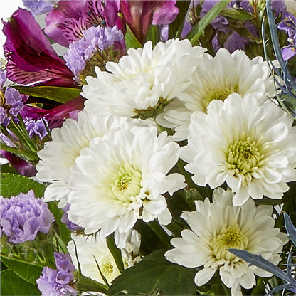 Shooting Star Bouquet –  Rainbow Flower Shop, Huron SD