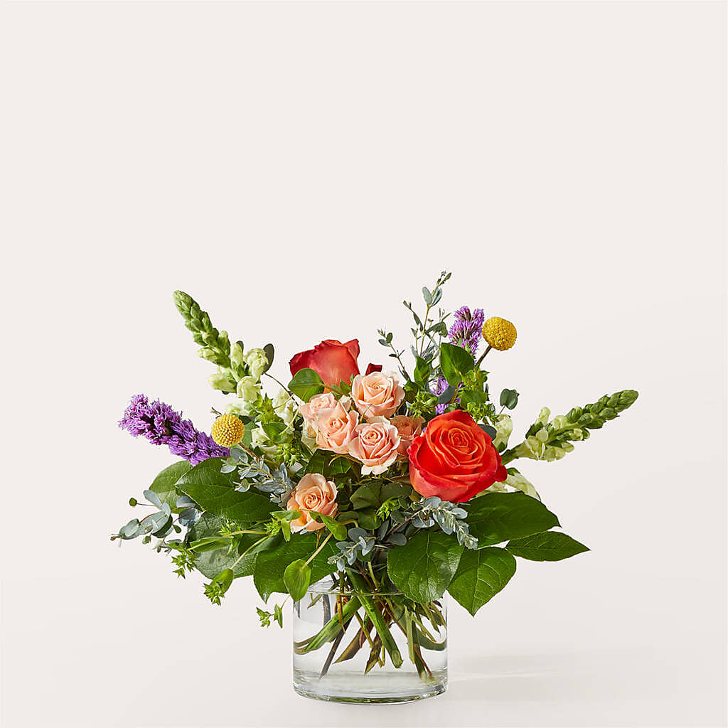 The Standout Bouquet –  Rainbow Flower Shop, Huron SD