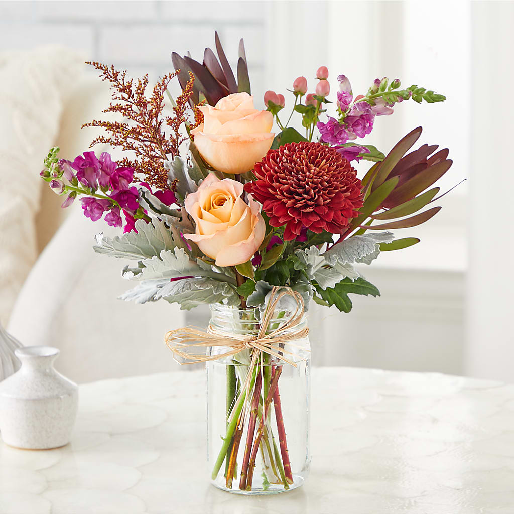 Moody Hues Bouquet –  Rainbow Flower Shop, Huron SD