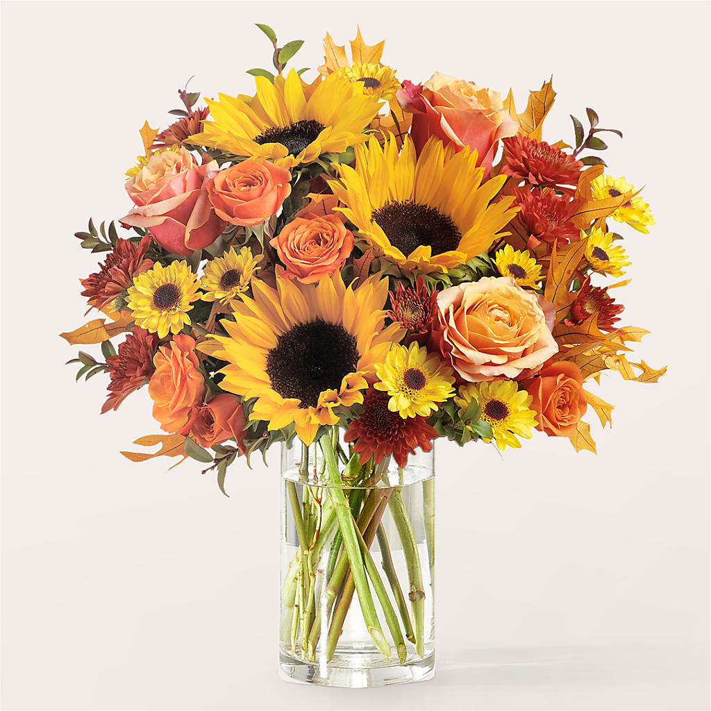 Fluttering Foliage Bouquet –  Rainbow Flower Shop, Huron SD